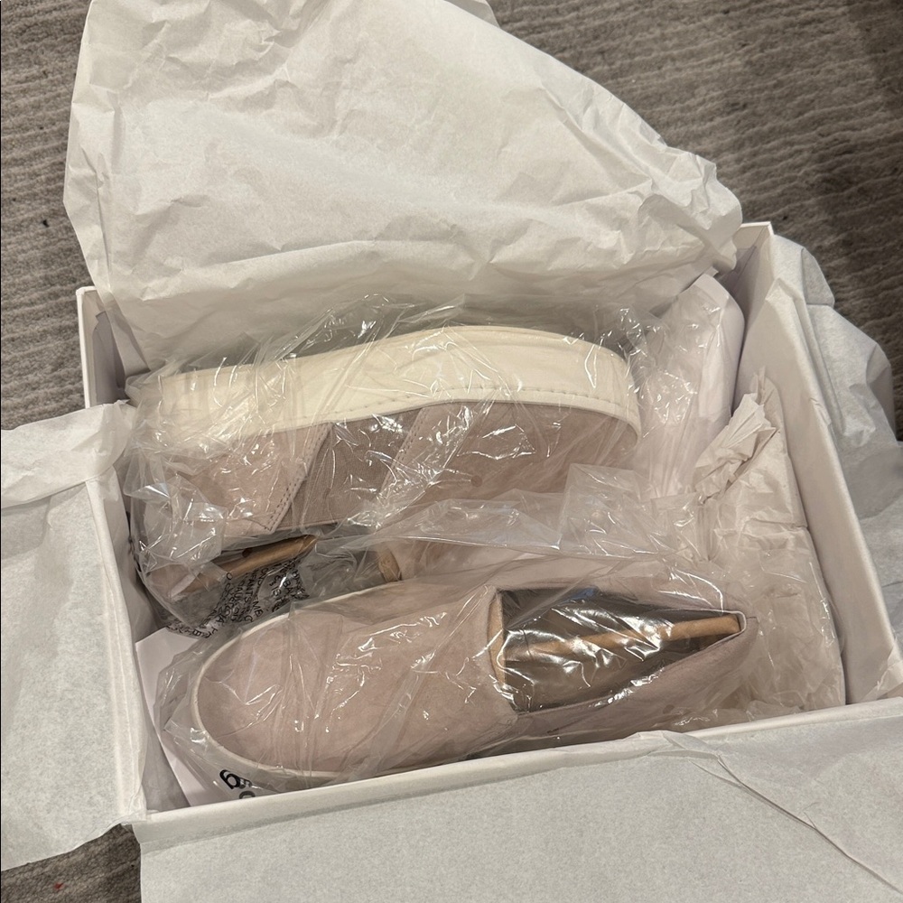 Vince Cream Loafers